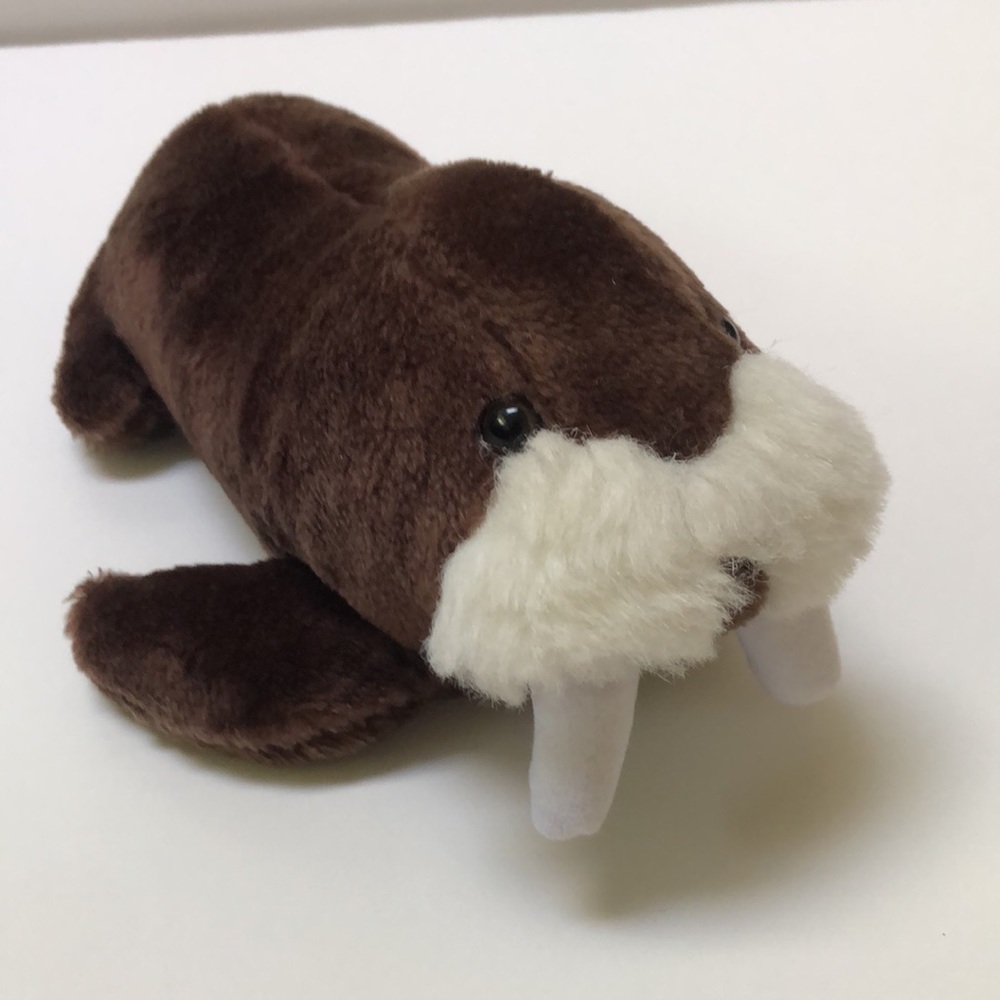 Vintage Sea World 1988 Plush Walrus